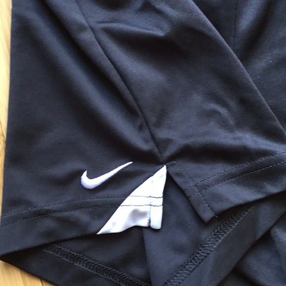 Nike Girls Shorts M - Picture 3 of 5